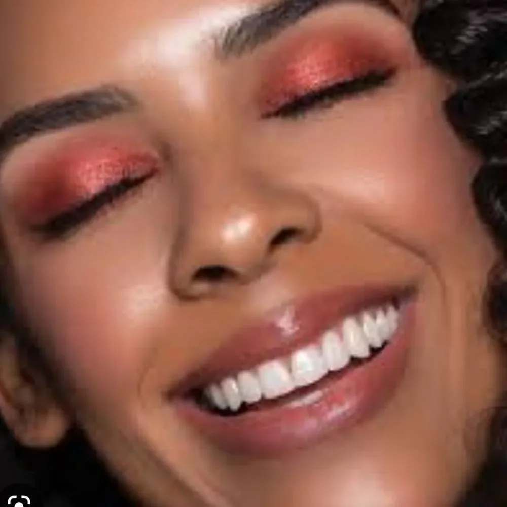 Natasha Denona Cupid Eyeshadow Palette 3 velvety matte + 2 dazzling metallics